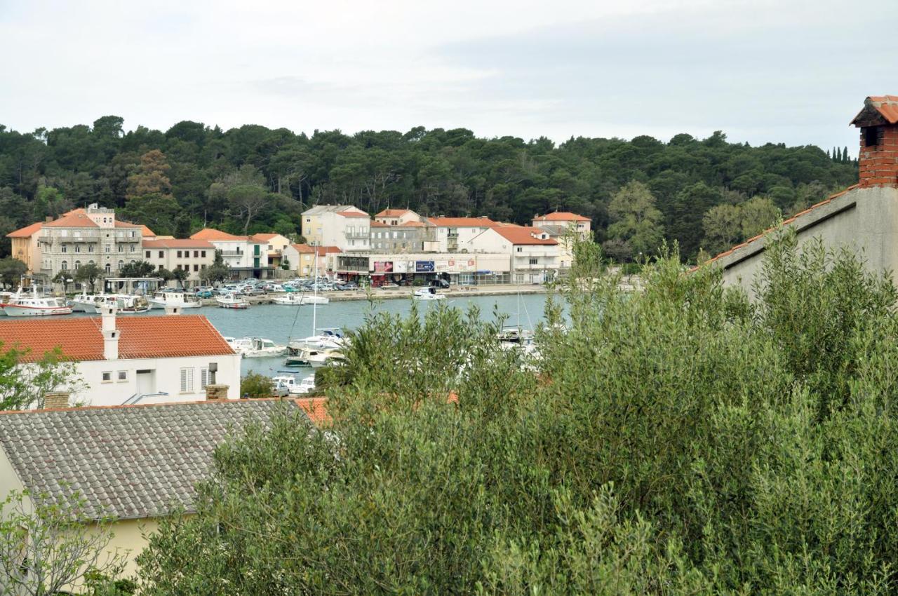 Rose Rooms At Island Of Rab Banjol Exterior photo